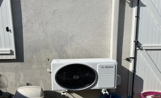 Pose d'une climatisation monosplit Bosch à Rousset, Marseille, SIDPROGAZ
