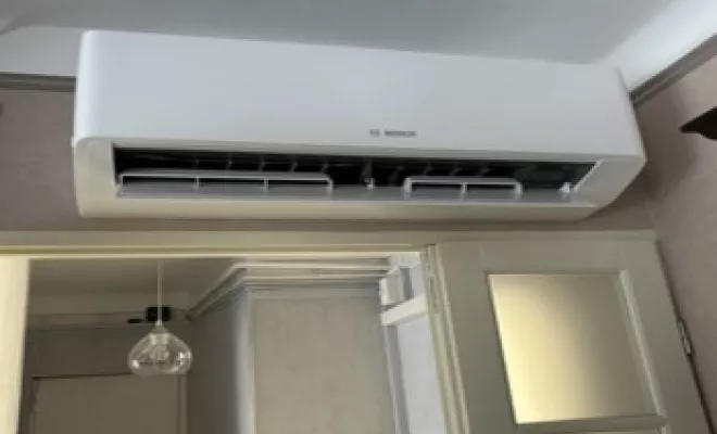 Pose d'une climatisation de marque Bosch dans un appartement à Marseille, Marseille, SIDPROGAZ